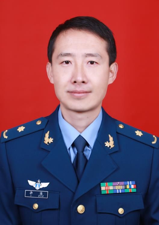 乐动官方网站创新论坛第七百九十三讲：海洛因成瘾者大型脑网络异常与复吸行为关系的fMRI研究